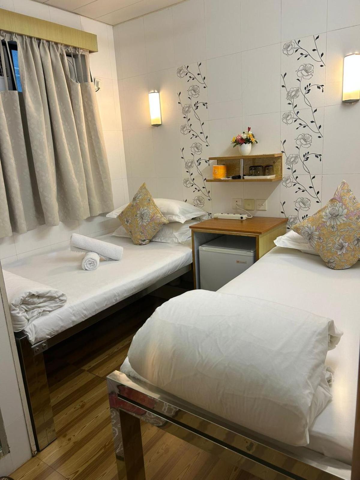 Holiday Guest House Hongkong Exteriör bild