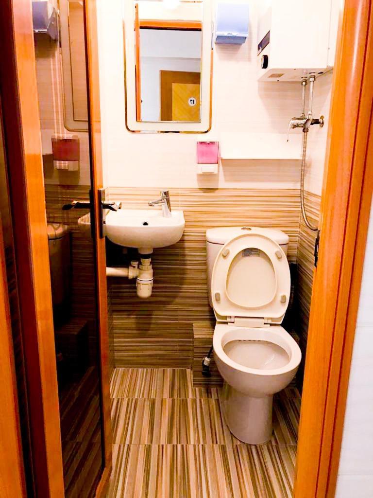 Holiday Guest House Hongkong Exteriör bild